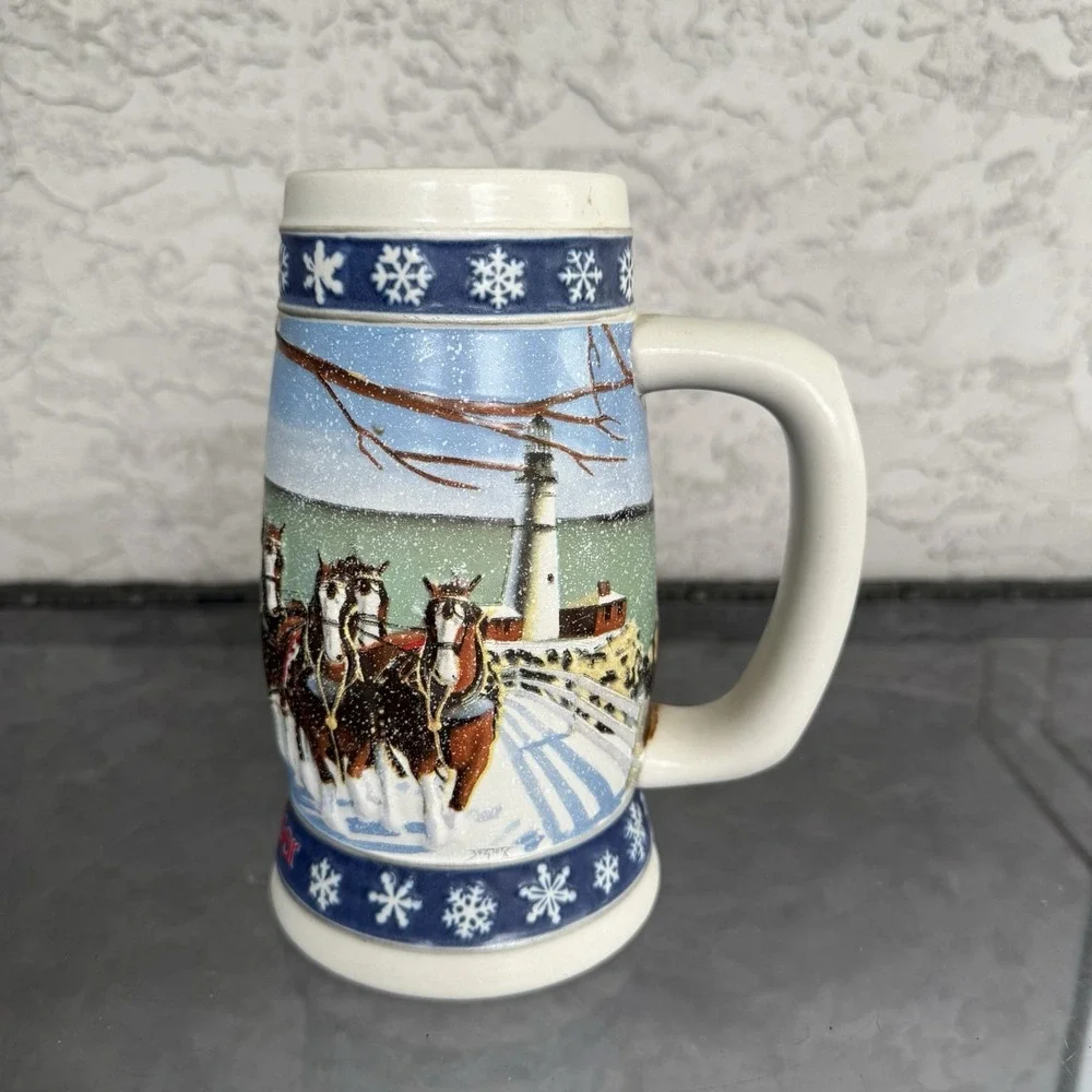 Budweiser 1995 Holiday Stein 